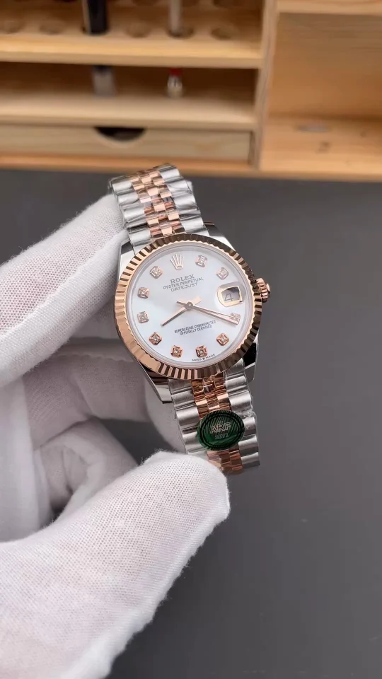 Rolex Datejust Rose Gold Diamond-Set 31mm