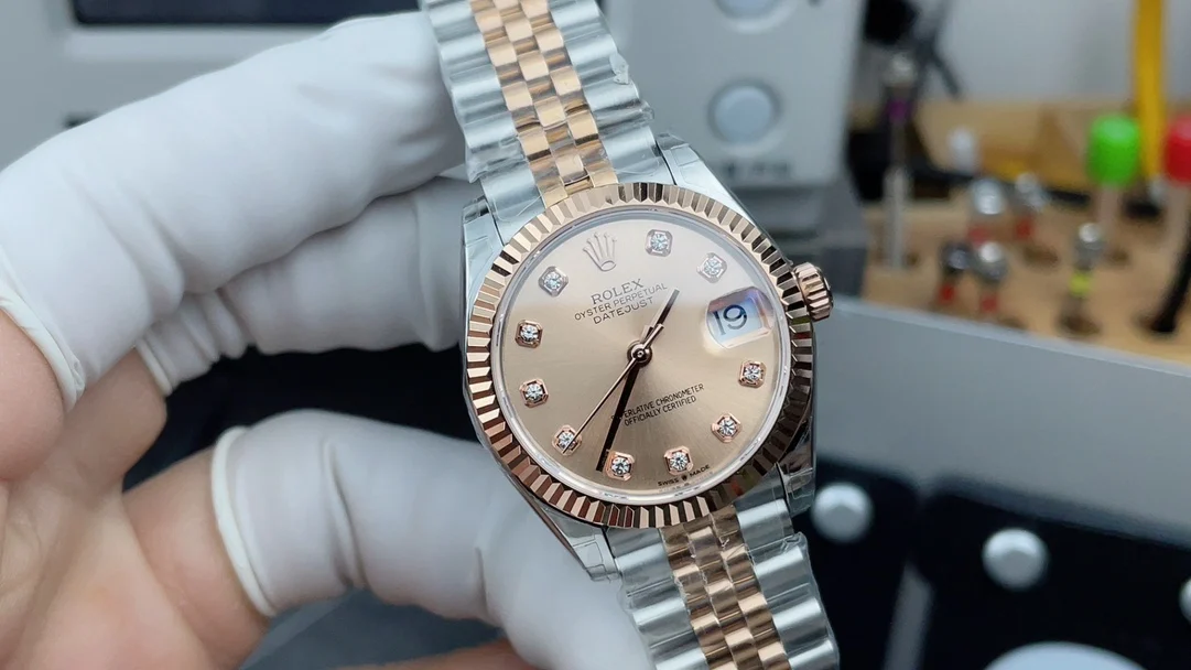 Rolex Datejust Rose Gold Diamond-Set 31mm — photographed off the sweep
