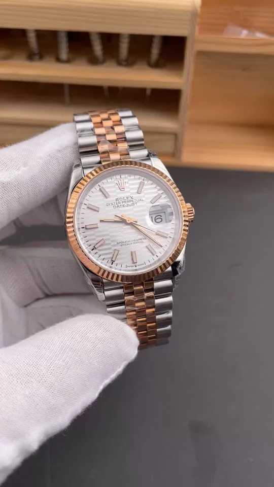 Rolex Datejust Rose Gold Silver Dial 36mm