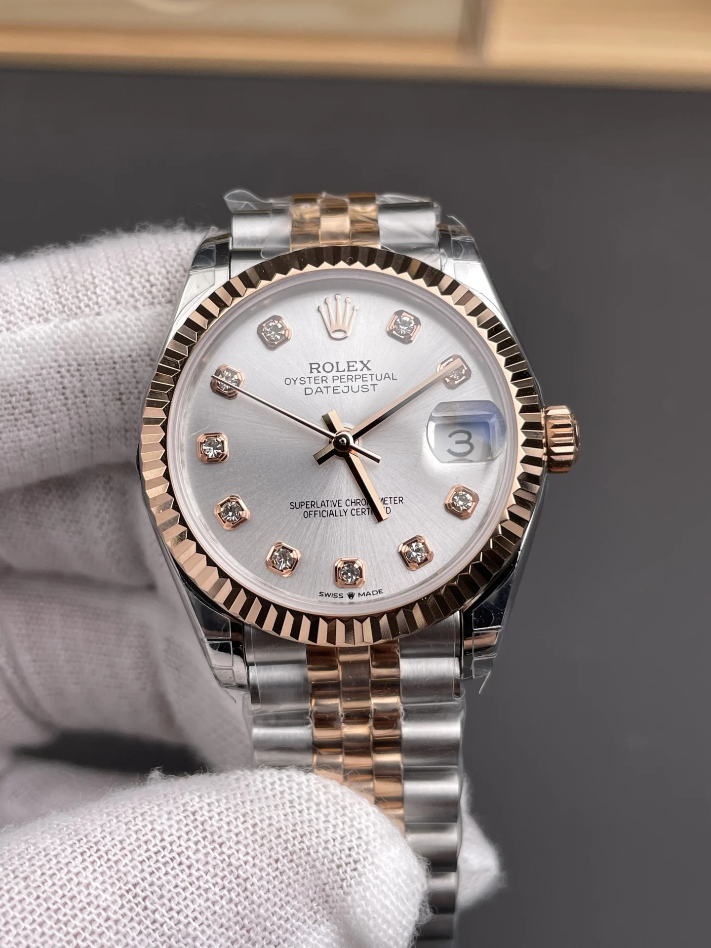 Rolex Datejust Rose Gold Silver Dial Diamond-Set 31mm — photographed off the sweep