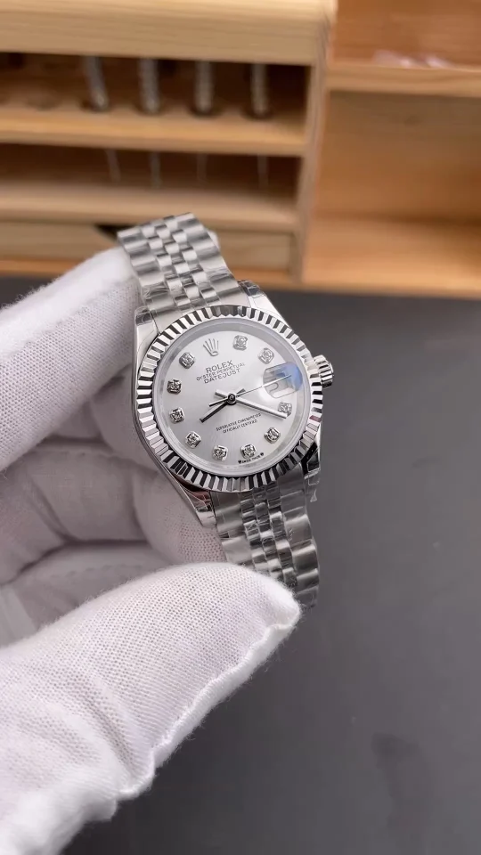 Rolex Datejust Silver Dial Diamond-Set 28mm
