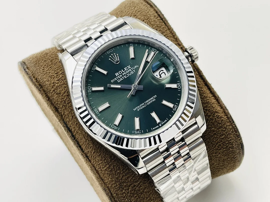 Rolex Datejust Steel — photographed off the sweep