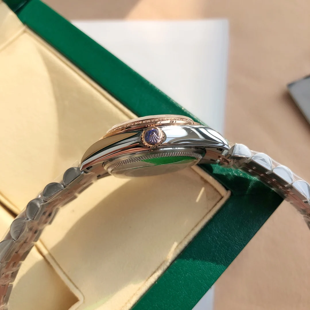 Rolex Datejust Steel 28mm — photographed off the sweep