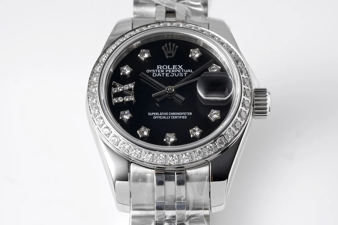 Rolex Datejust Steel 28mm — photographed off the sweep