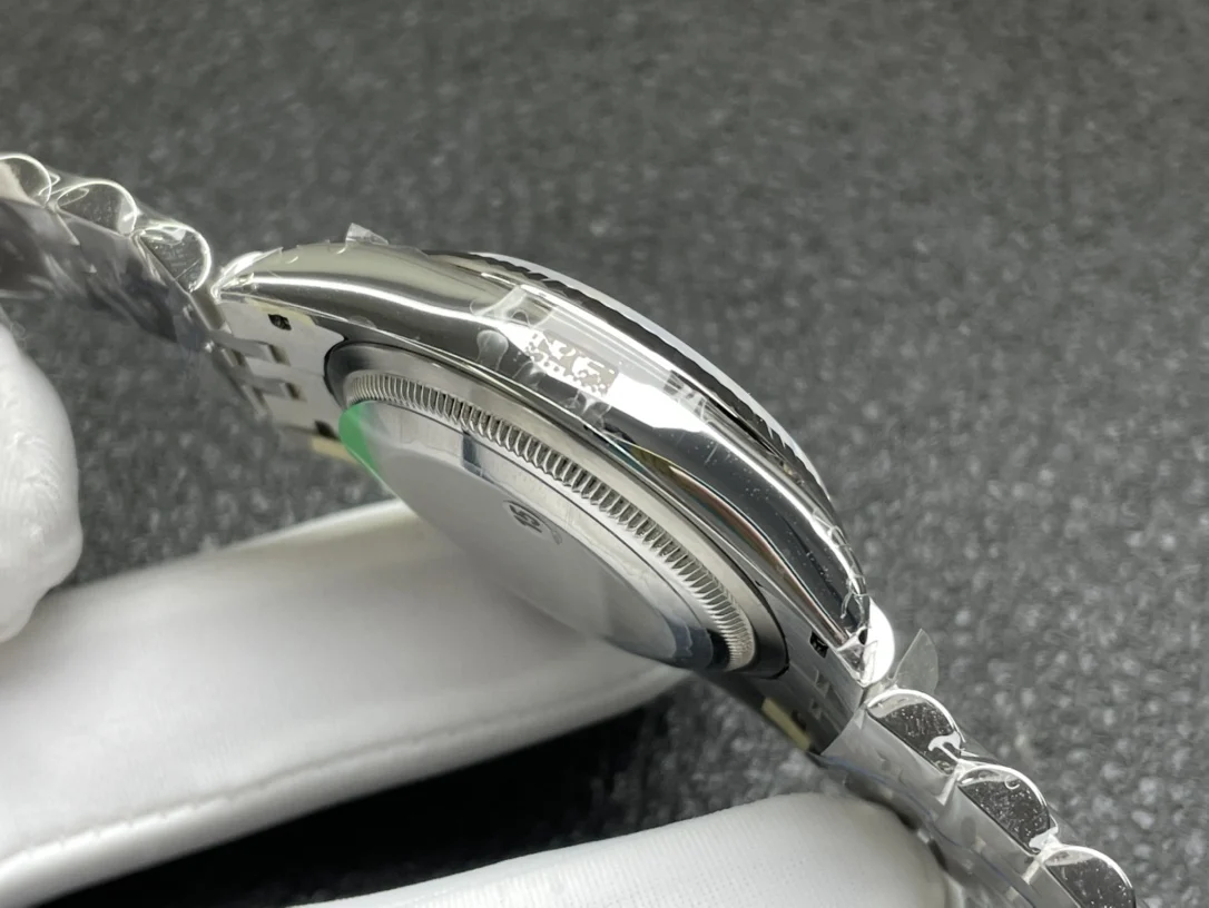 Rolex Datejust Steel 36mm — photographed off the sweep