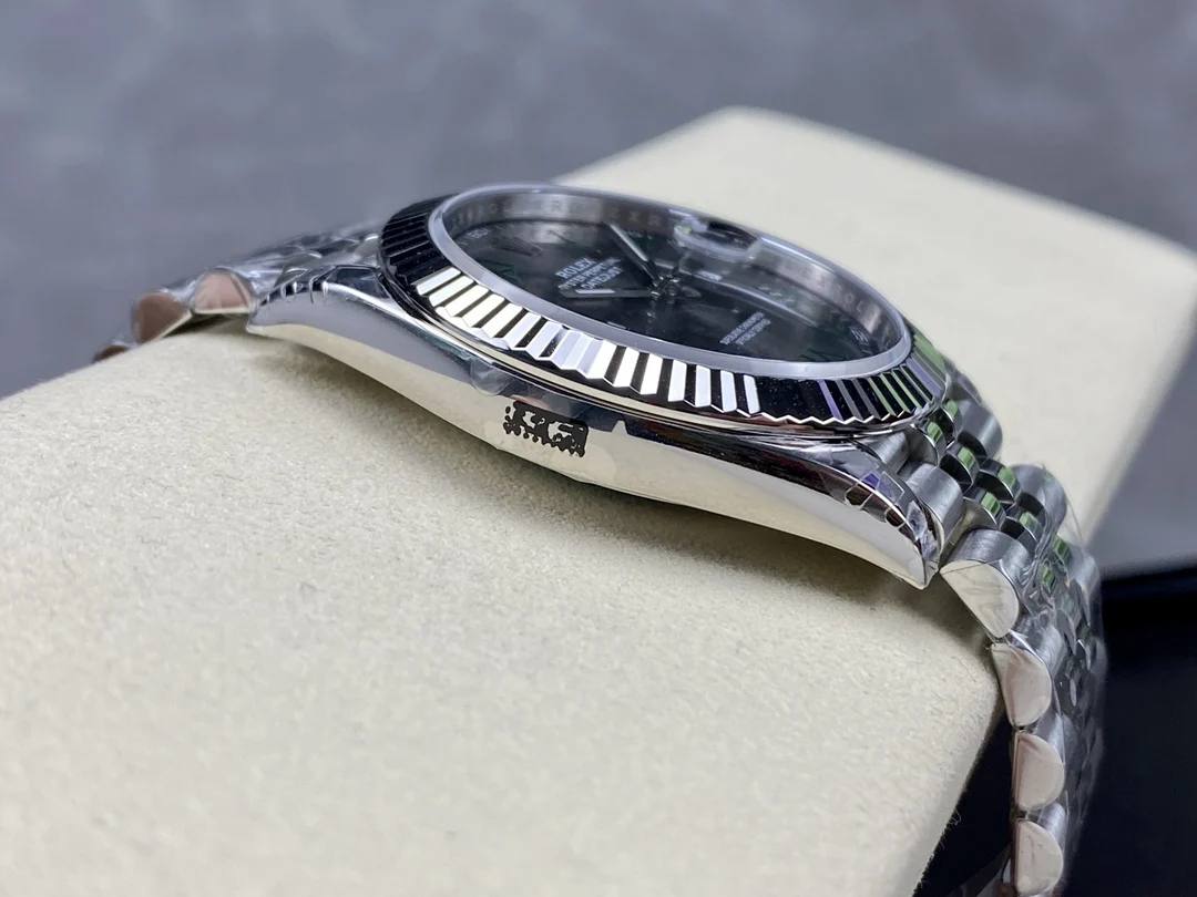 Rolex Datejust Steel 41mm — photographed off the sweep
