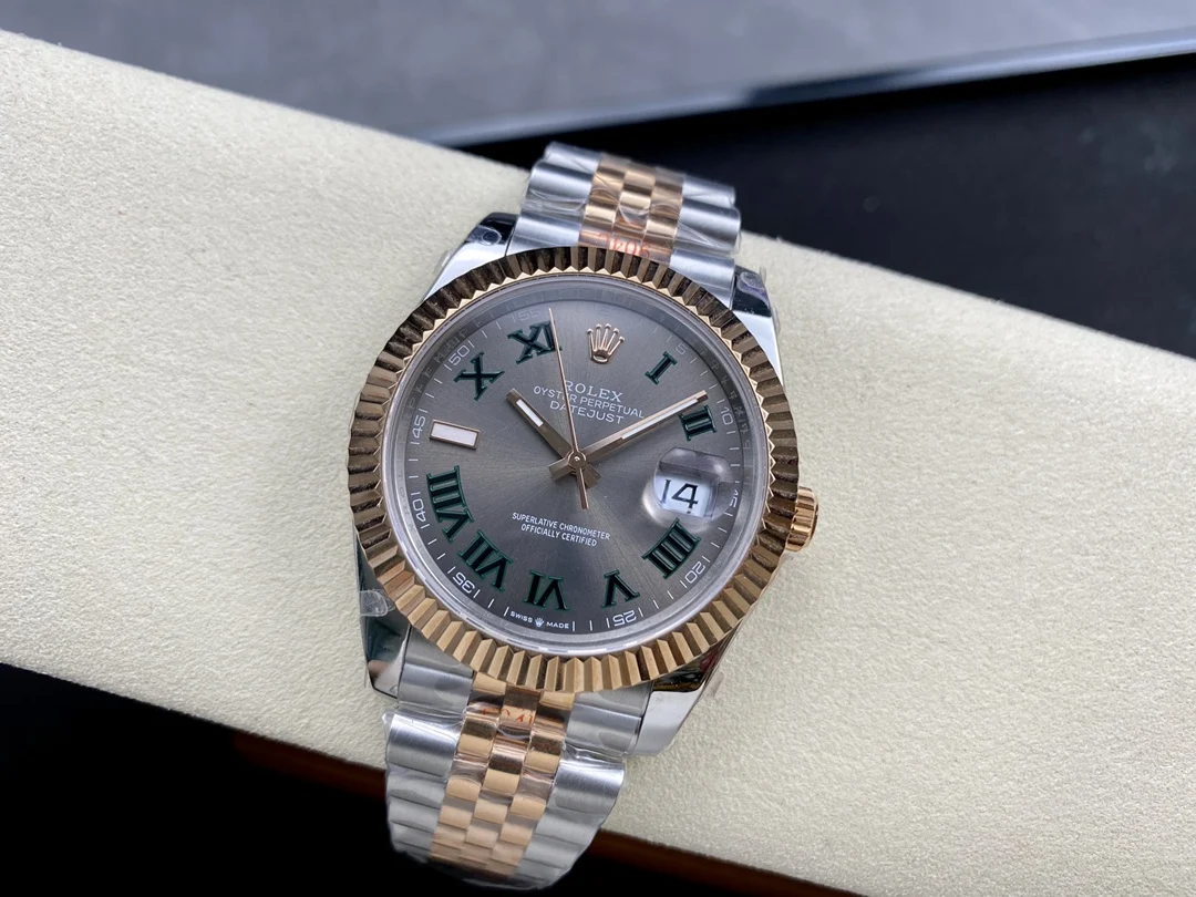 Rolex Datejust Steel 41mm — photographed off the sweep