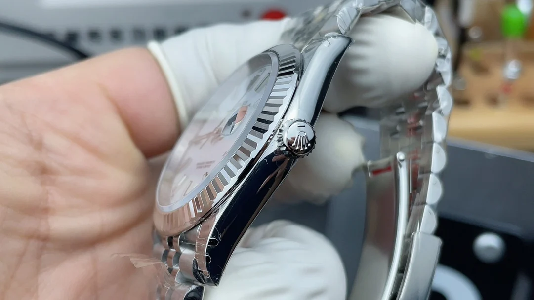 Rolex Datejust White Dial 41mm — photographed off the sweep