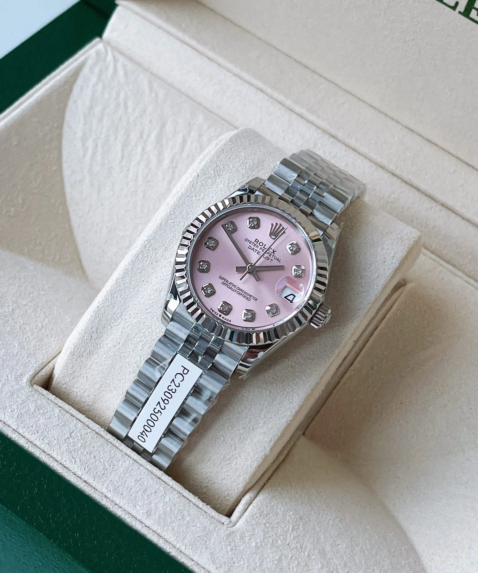 Rolex Datejust Yellow Gold White Dial Diamond-Set 31mm — photographed off the sweep