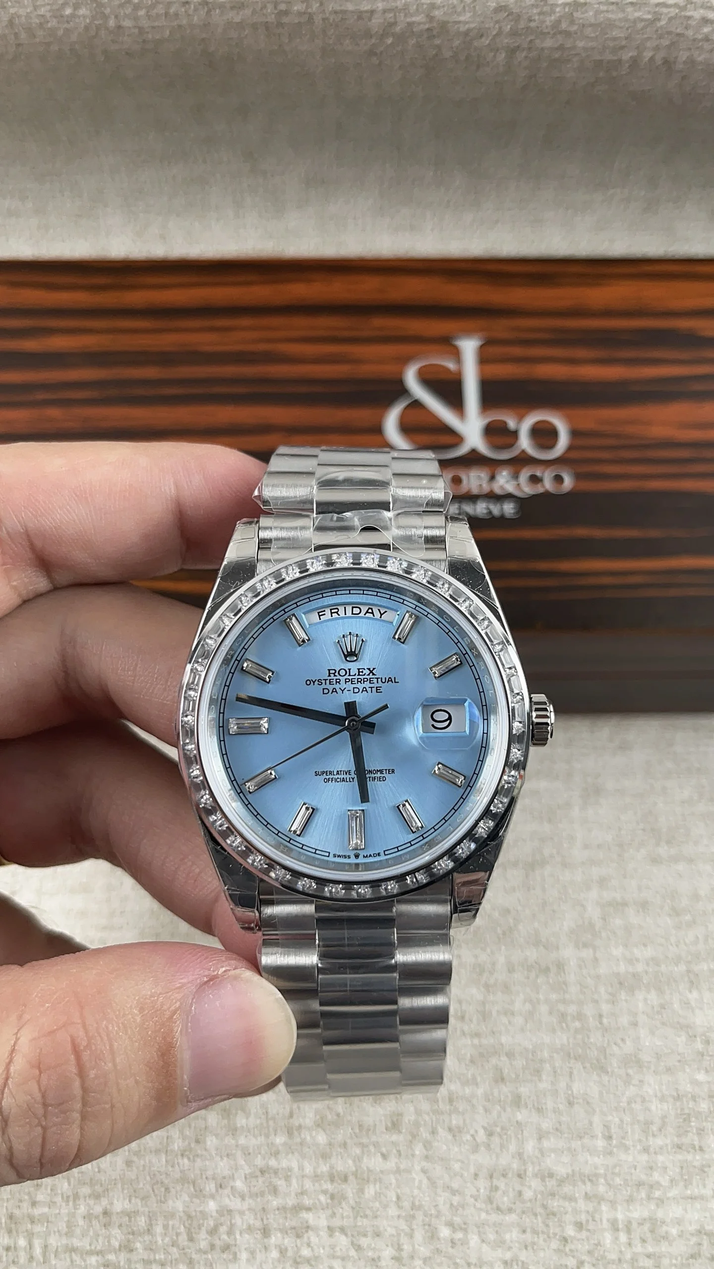 Rolex Day-Date Diamond-Set — photographed off the sweep
