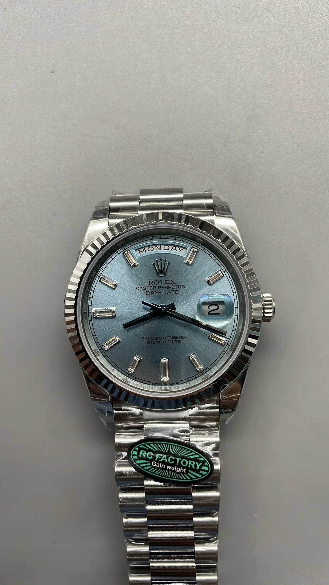 Rolex Day-Date Ice Blue Blue Dial Diamond-Set 40mm