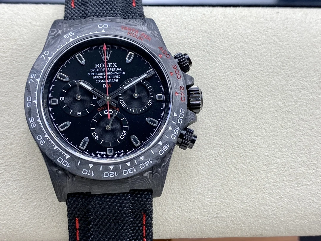 Rolex Daytona Carbon — photographed off the sweep