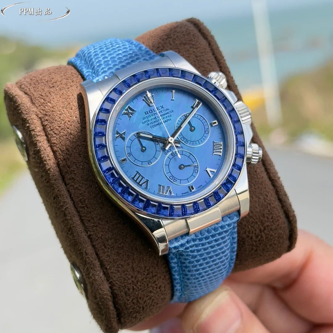 Rolex Daytona Carbon 116519IN — photographed off the sweep