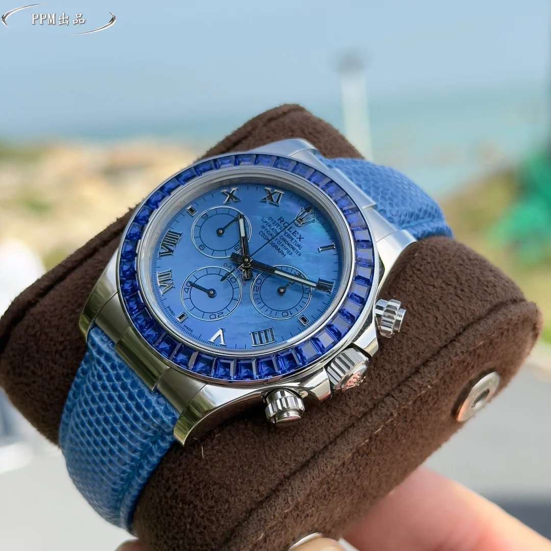 Rolex Daytona Carbon 116519IN — photographed off the sweep