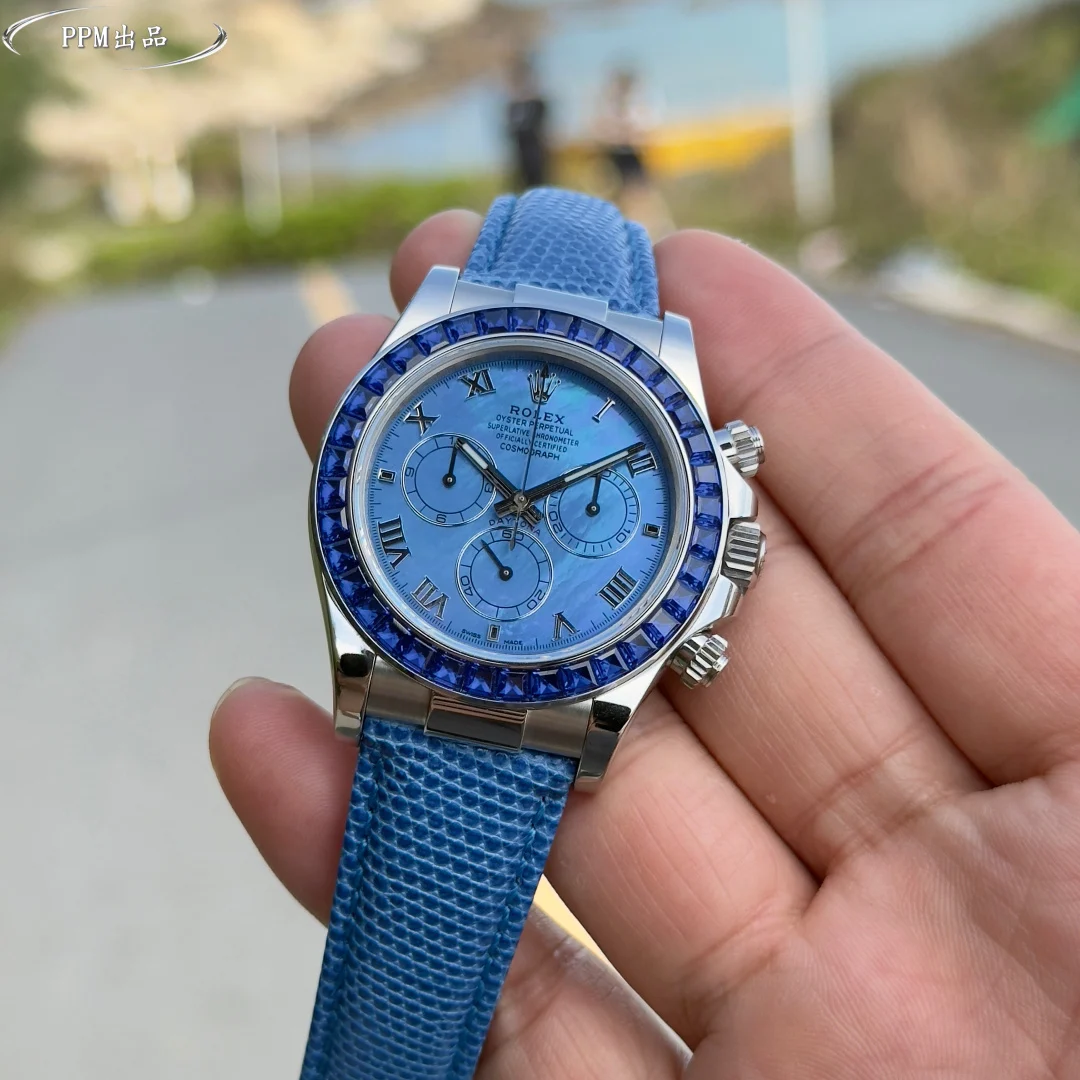 Rolex Daytona Carbon 116519IN — photographed off the sweep
