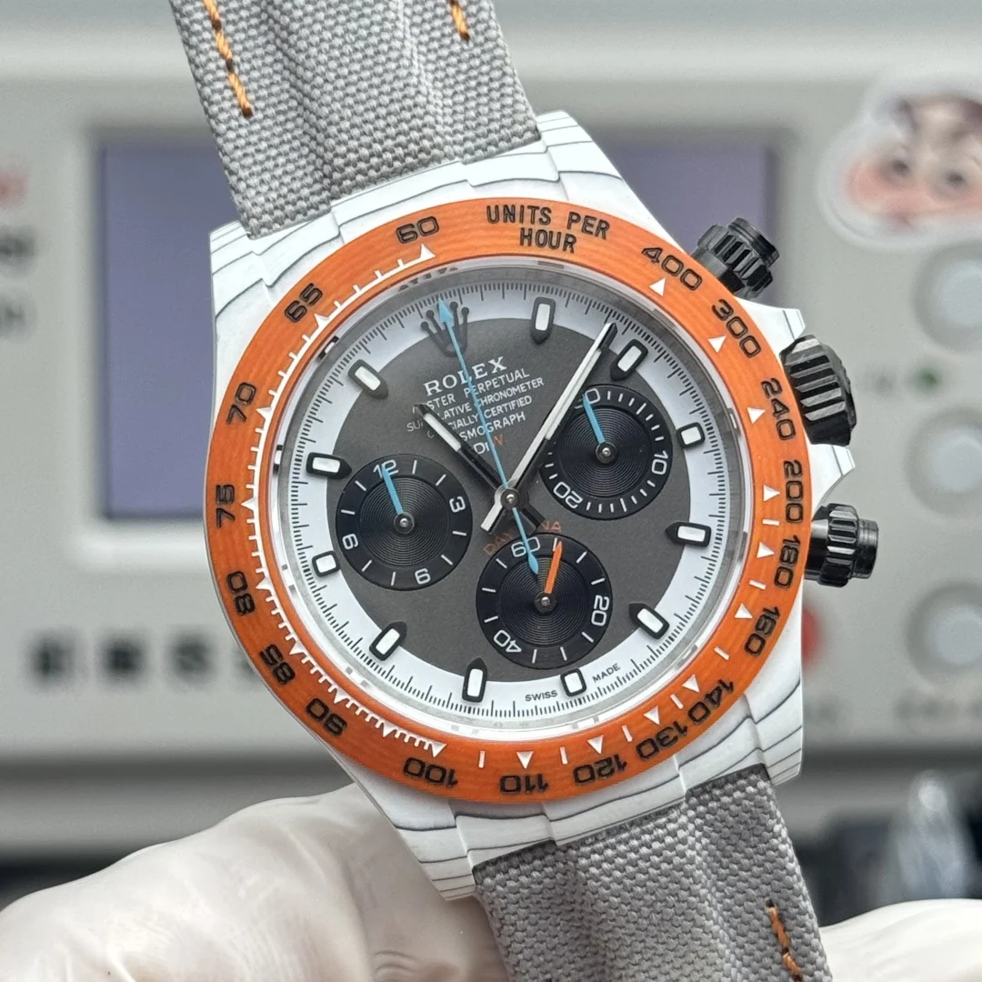 Rolex Daytona Carbon — photographed off the sweep
