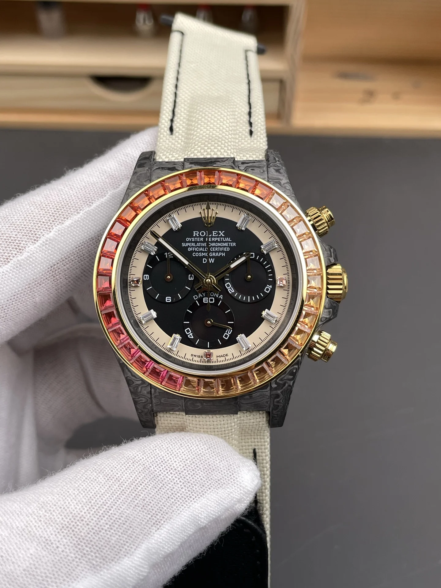 Rolex Daytona Carbon 40mm — photographed off the sweep