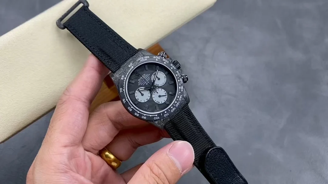 Rolex Daytona Carbon Black Dial — photographed off the sweep