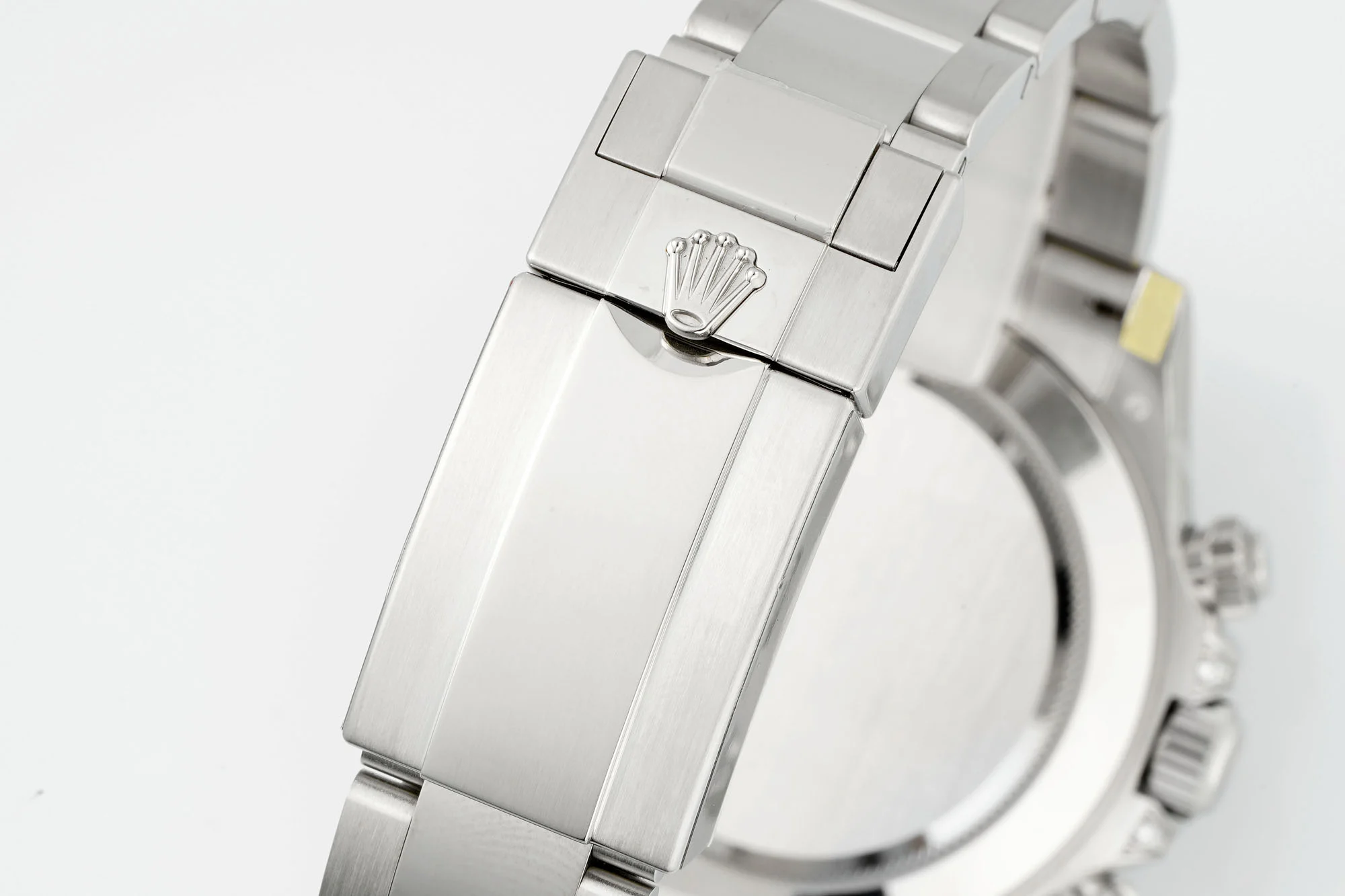 Rolex Daytona Carbon Diamond-Set — photographed off the sweep