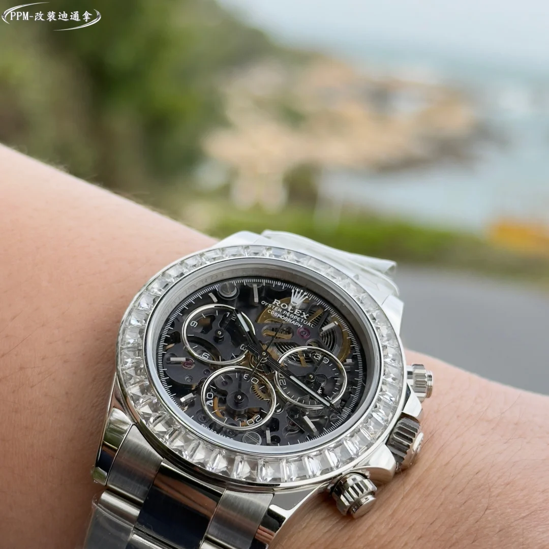 Rolex Daytona Carbon White Dial Diamond-Set — photographed off the sweep