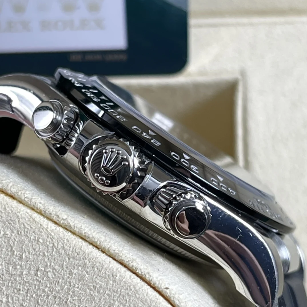 Rolex Daytona Ceramic — photographed off the sweep