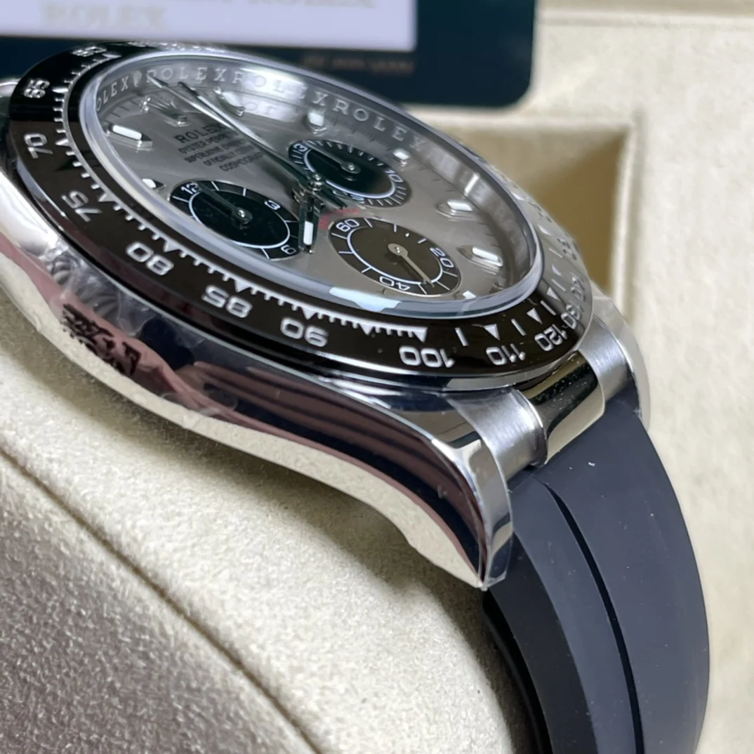 Rolex Daytona Ceramic — photographed off the sweep