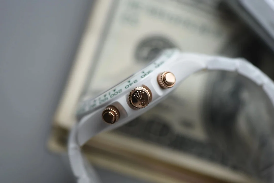 Rolex Daytona Ceramic — photographed off the sweep