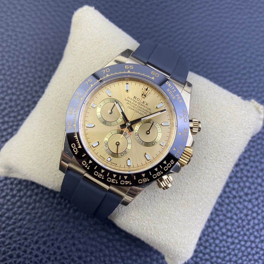 Rolex Daytona Ceramic — photographed off the sweep