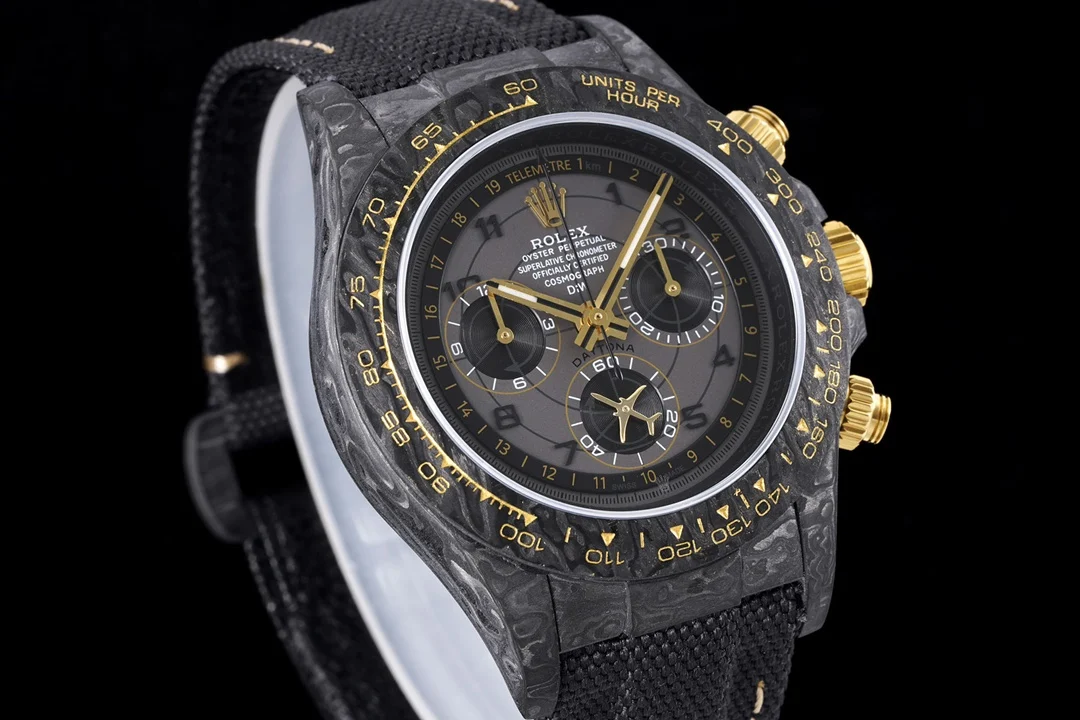 Rolex Daytona Champagne Carbon Black Dial — photographed off the sweep