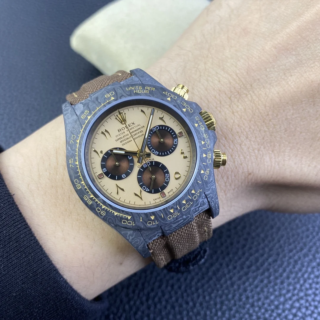 Rolex Daytona Champagne Carbon Black Dial — photographed off the sweep