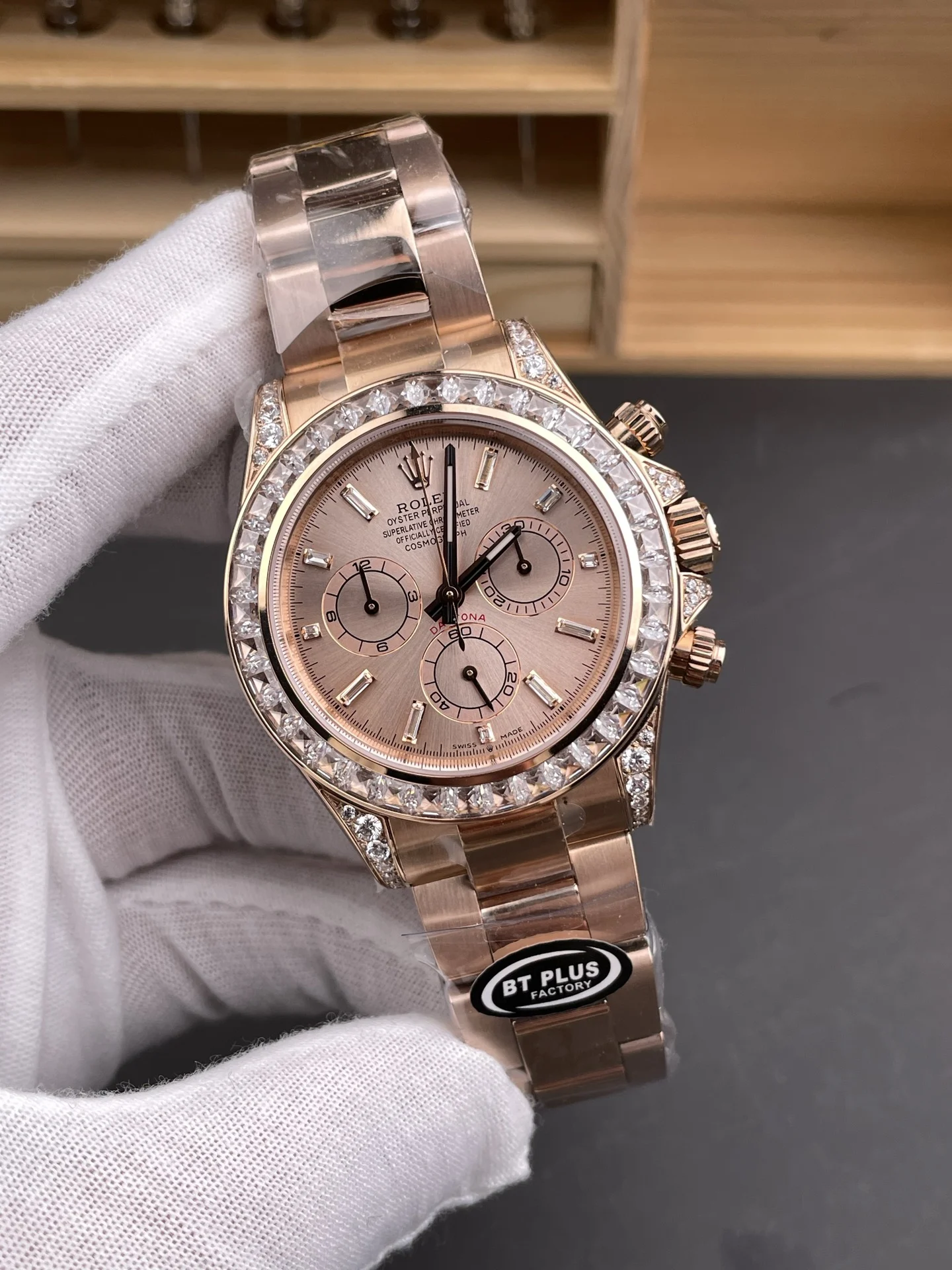 Rolex Daytona Diamond-Set 40mm — photographed off the sweep