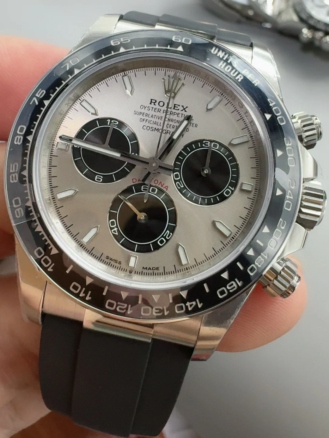 Rolex Daytona Grey Dial — photographed off the sweep