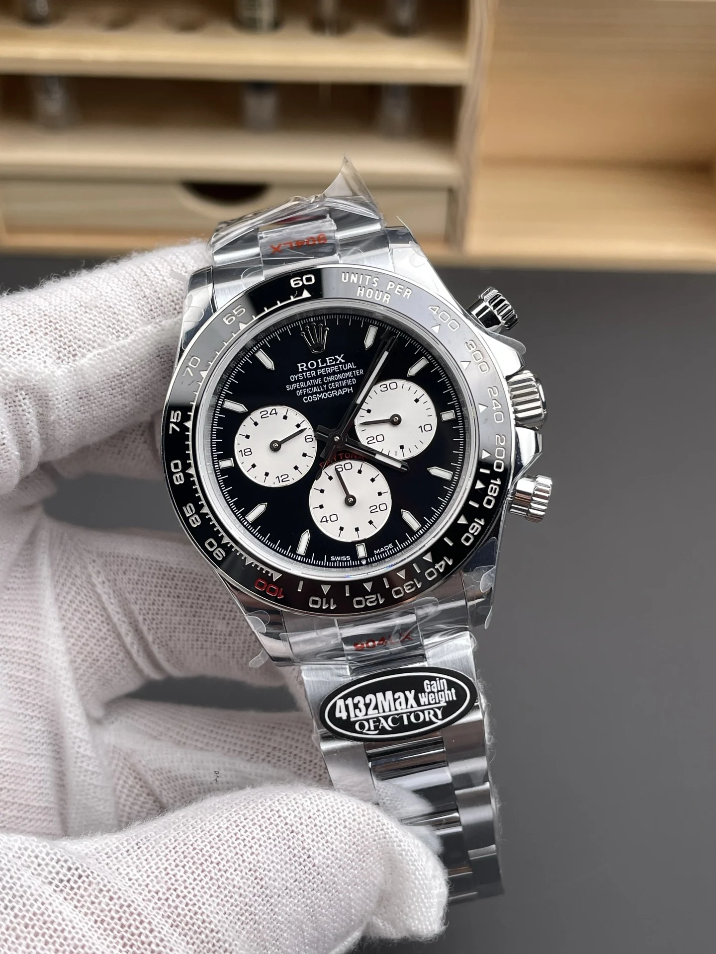 Rolex Daytona Le Mans 40mm — photographed off the sweep