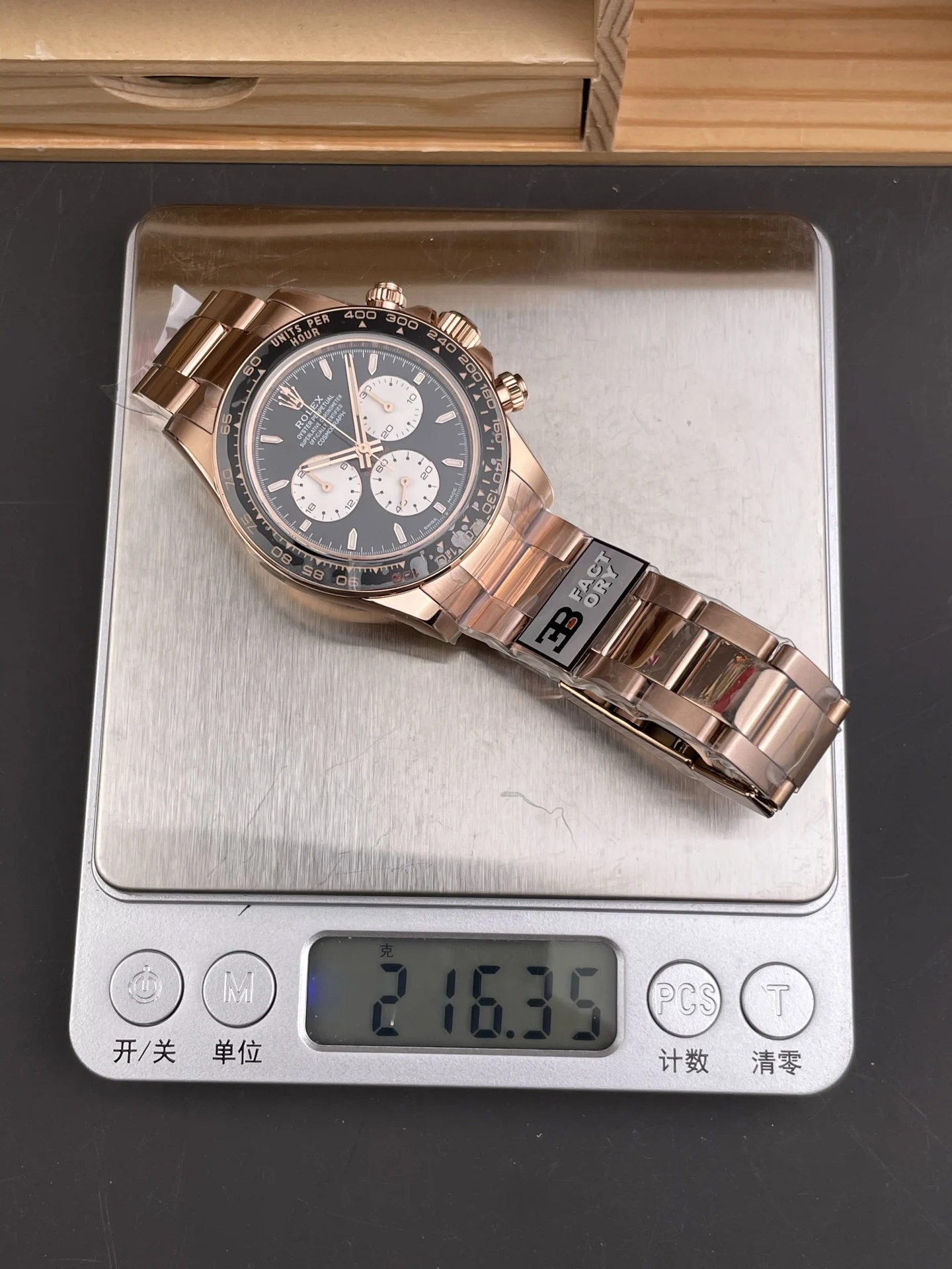 Rolex Daytona Le Mans Rose Gold — photographed off the sweep