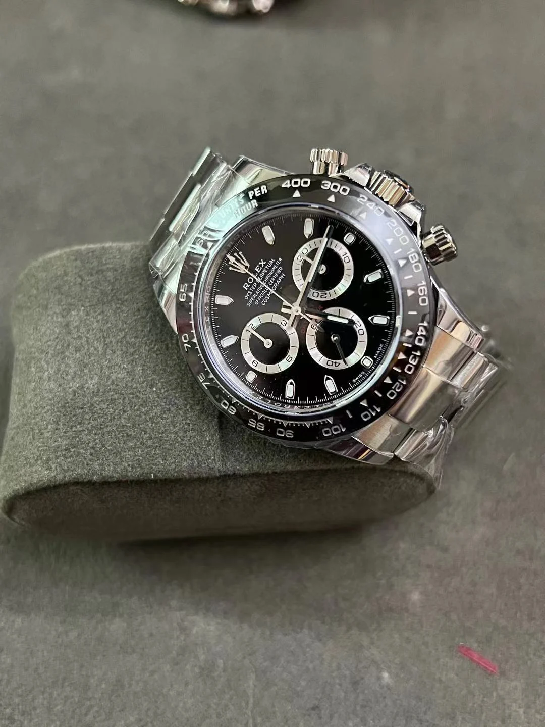 Rolex Daytona Platinum Black Dial 116500 40mm — photographed off the sweep