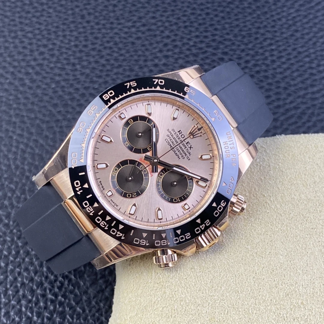 Rolex Daytona Rose Gold — photographed off the sweep