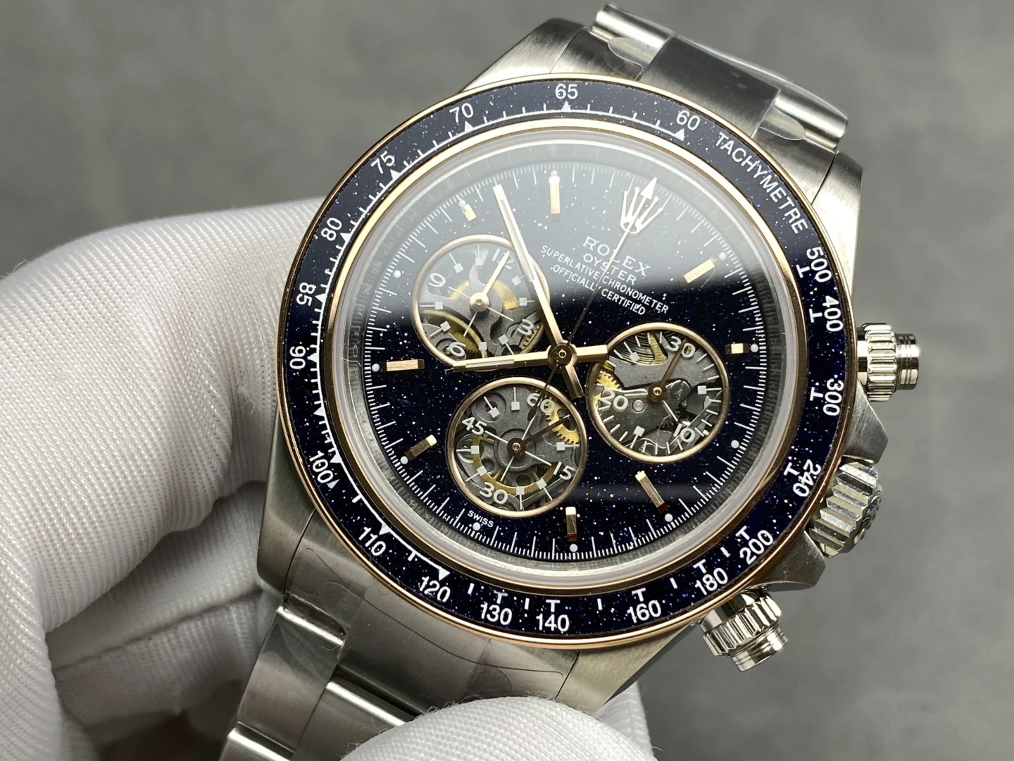 Rolex Daytona Rose Gold — photographed off the sweep