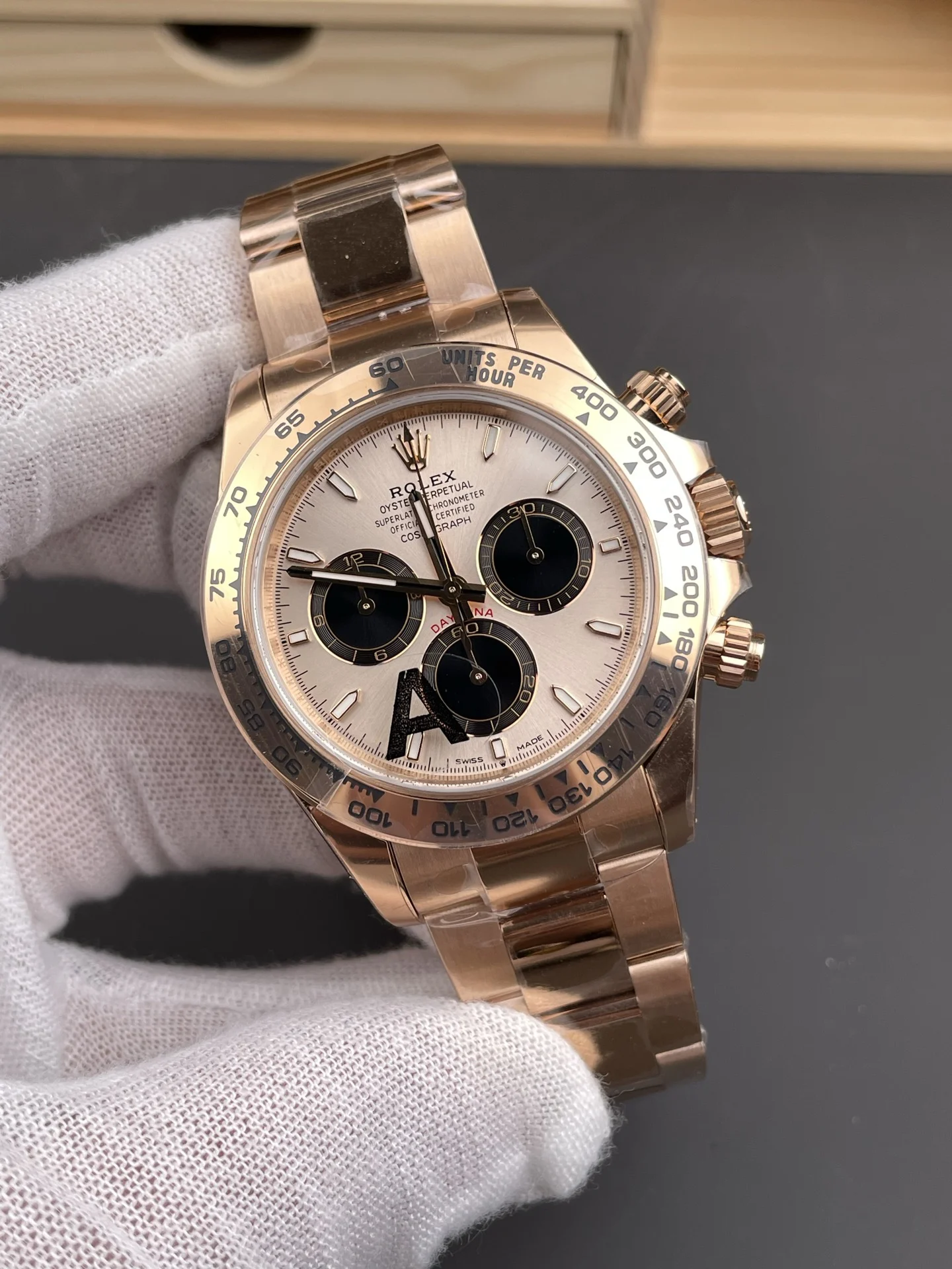 Rolex Daytona Rose Gold 40mm — photographed off the sweep