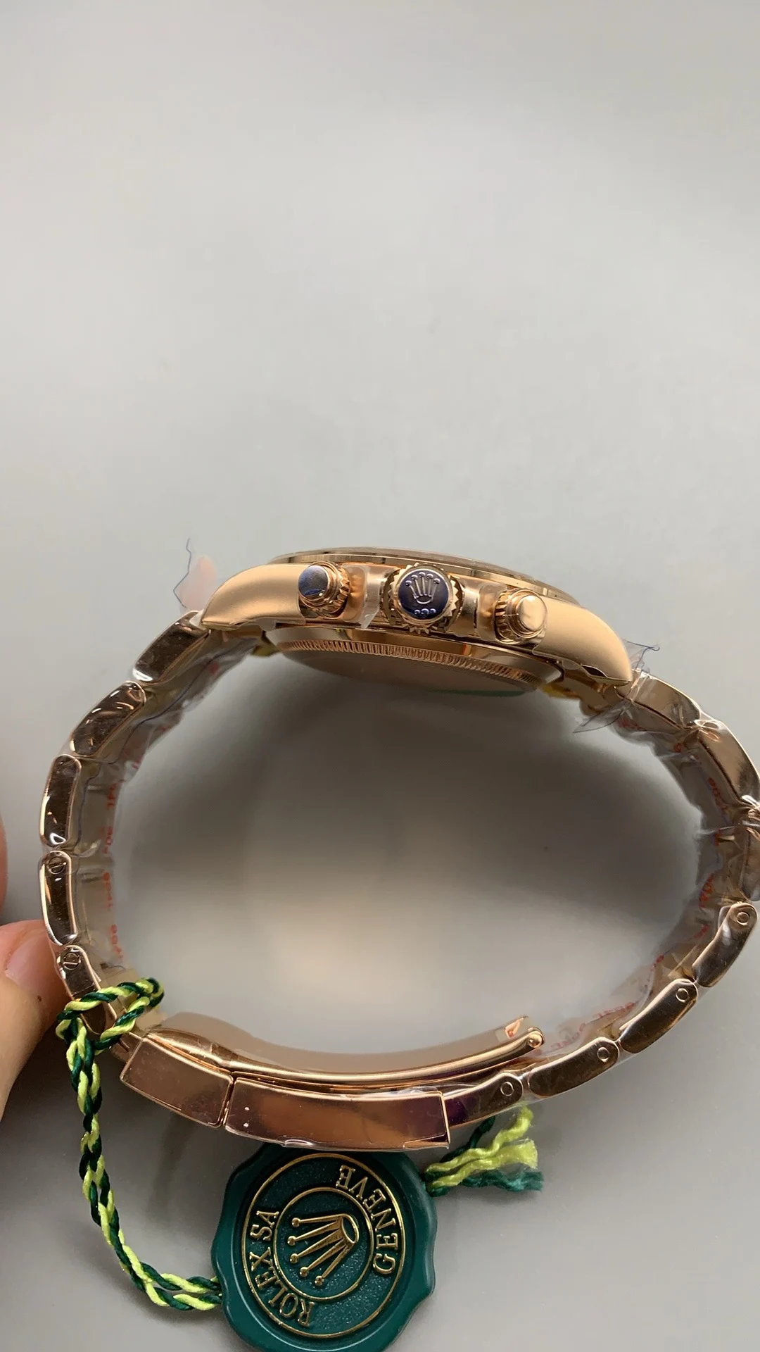 Rolex Daytona Rose Gold Black Dial β photographed off the sweep