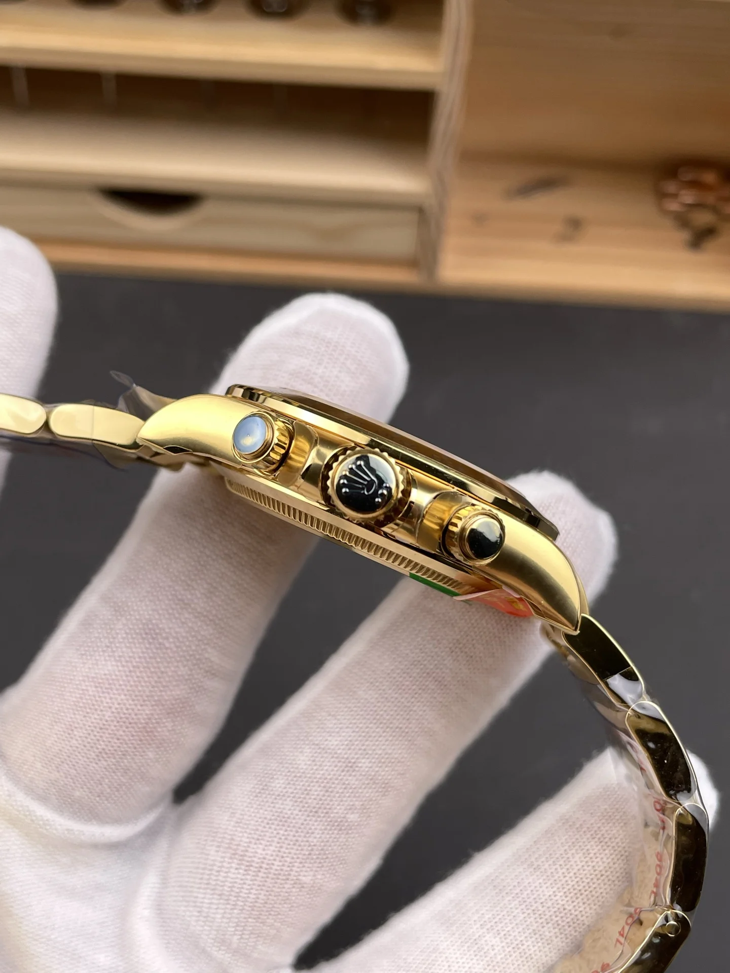 Rolex Daytona Shawn Yue 40mm — photographed off the sweep