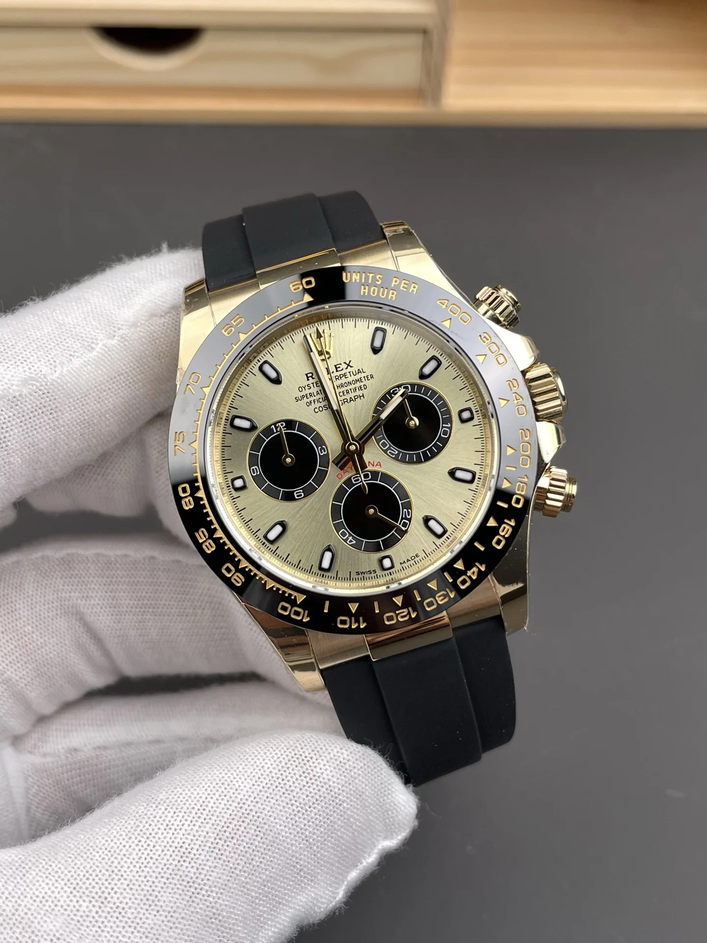 Rolex Daytona Shawn Yue 40mm — photographed off the sweep