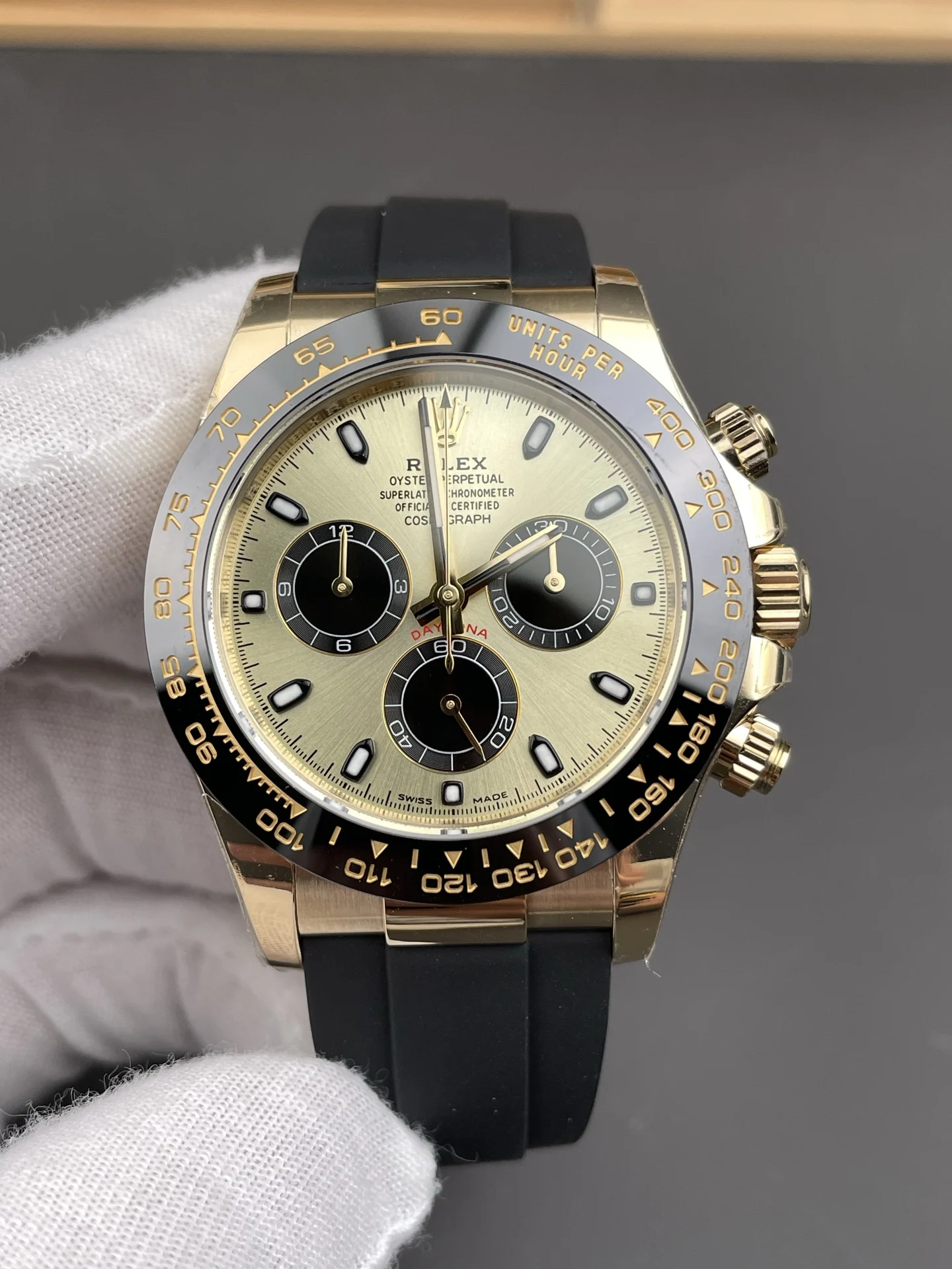 Rolex Daytona Shawn Yue 40mm — photographed off the sweep