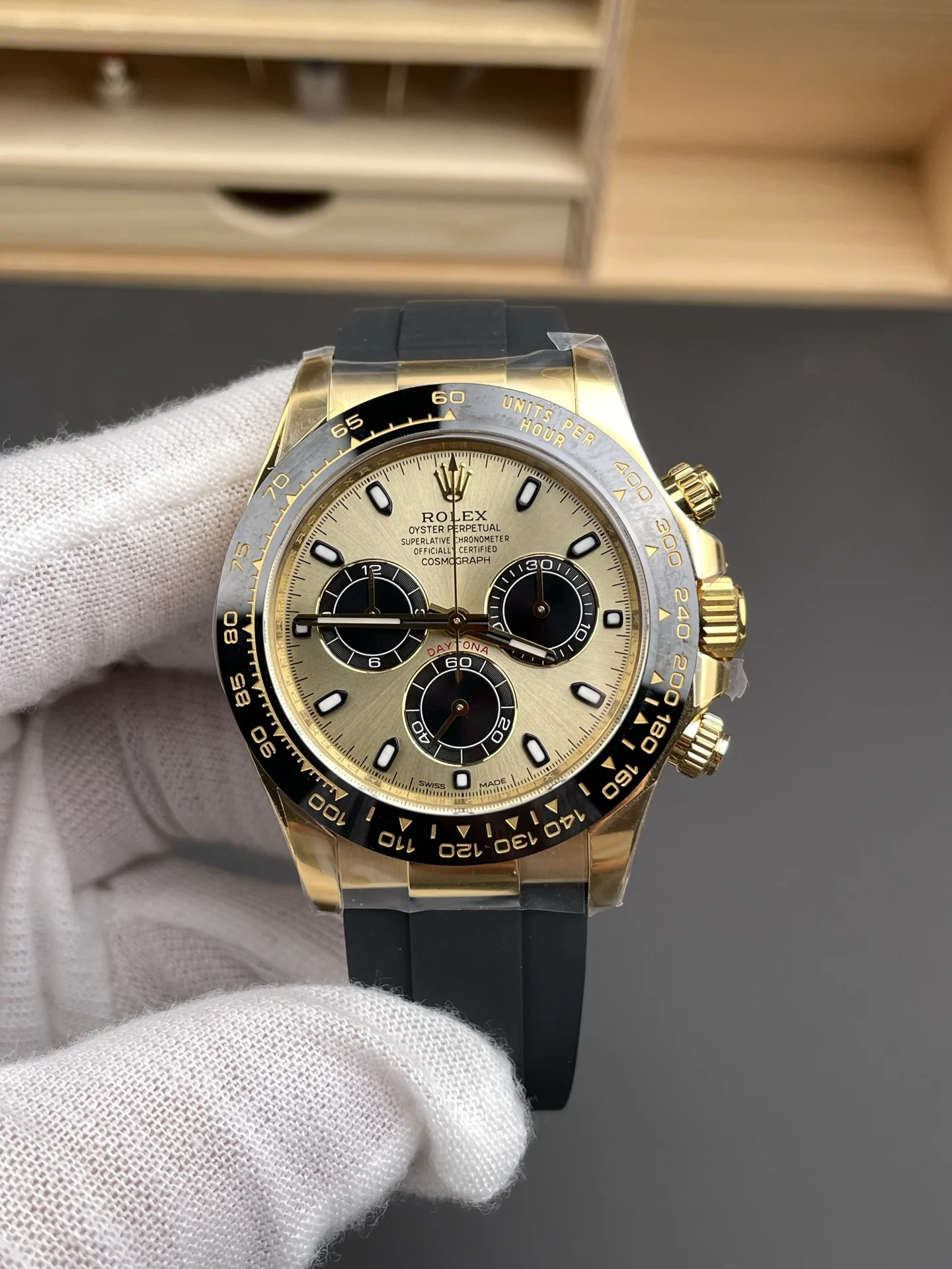 Rolex Daytona Shawn Yue 40mm — photographed off the sweep