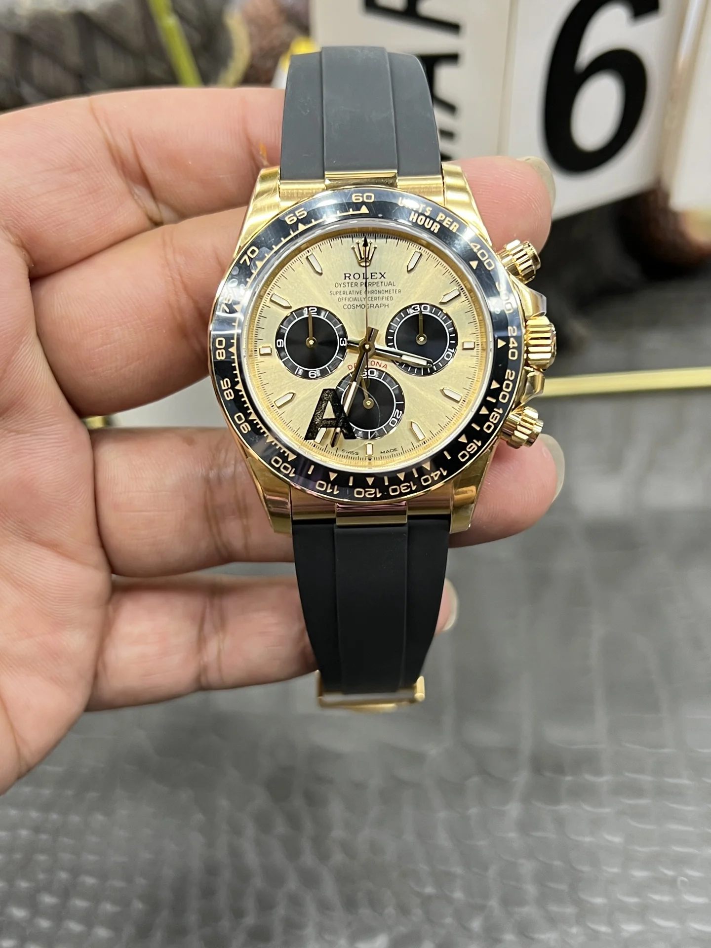 Rolex Daytona Shawn Yue 40mm — photographed off the sweep
