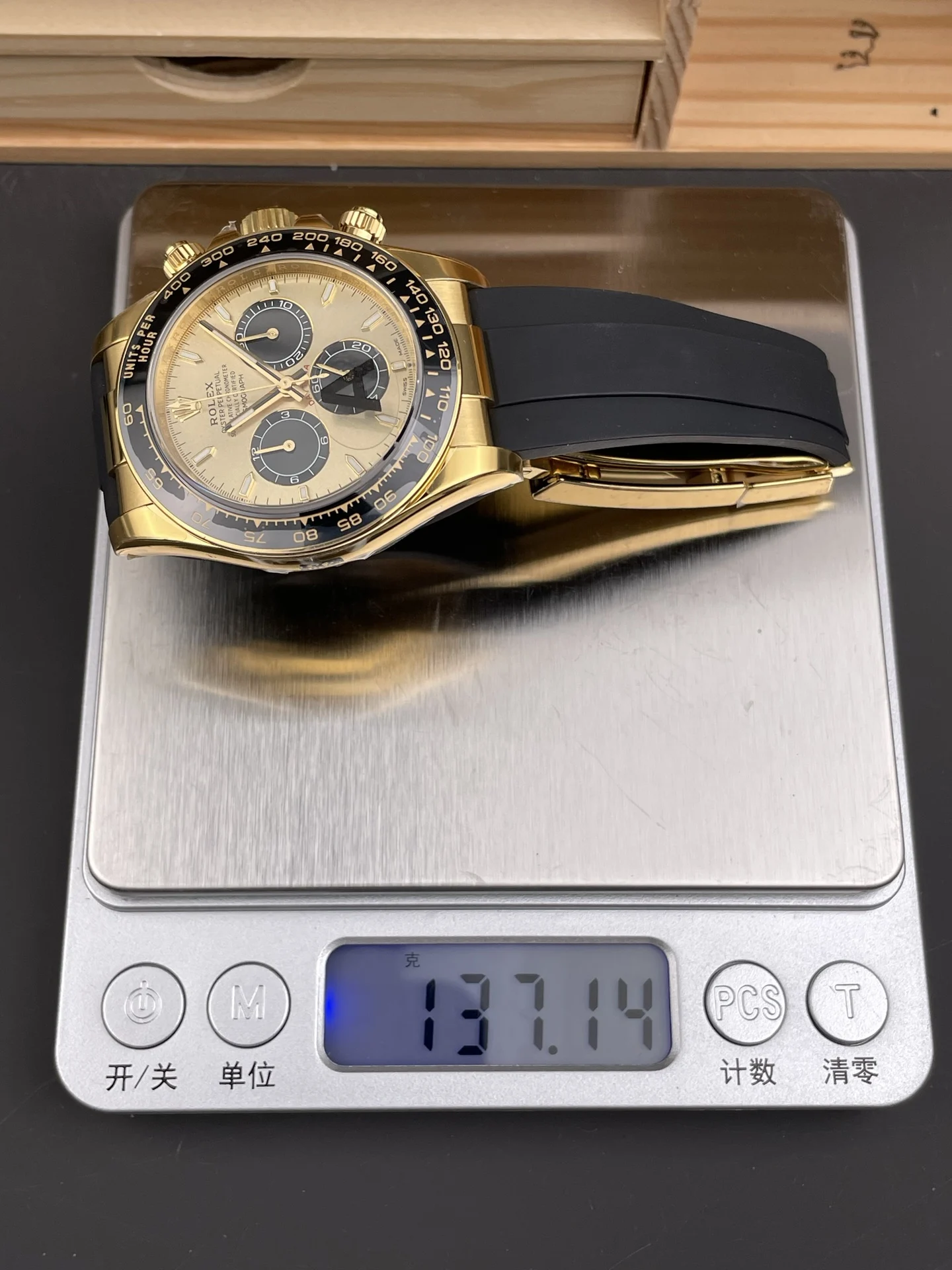 Rolex Daytona Shawn Yue 40mm — photographed off the sweep