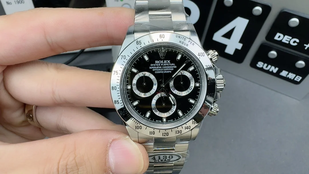Rolex Daytona Steel Black Dial — photographed off the sweep