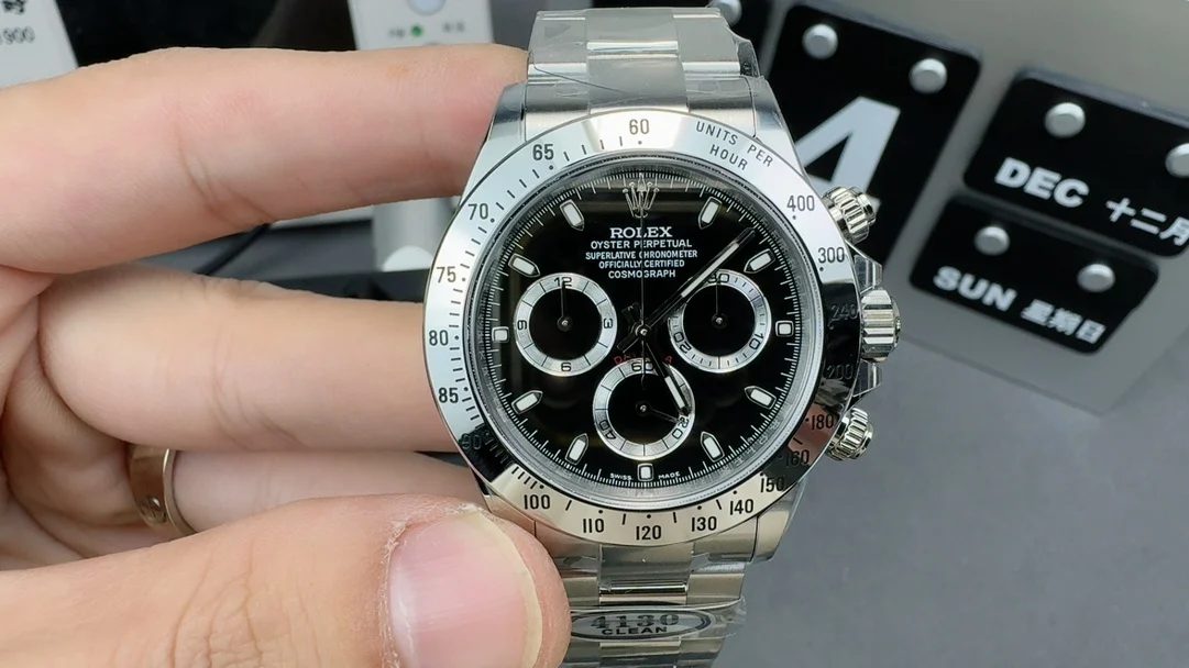 Rolex Daytona Steel Black Dial — photographed off the sweep