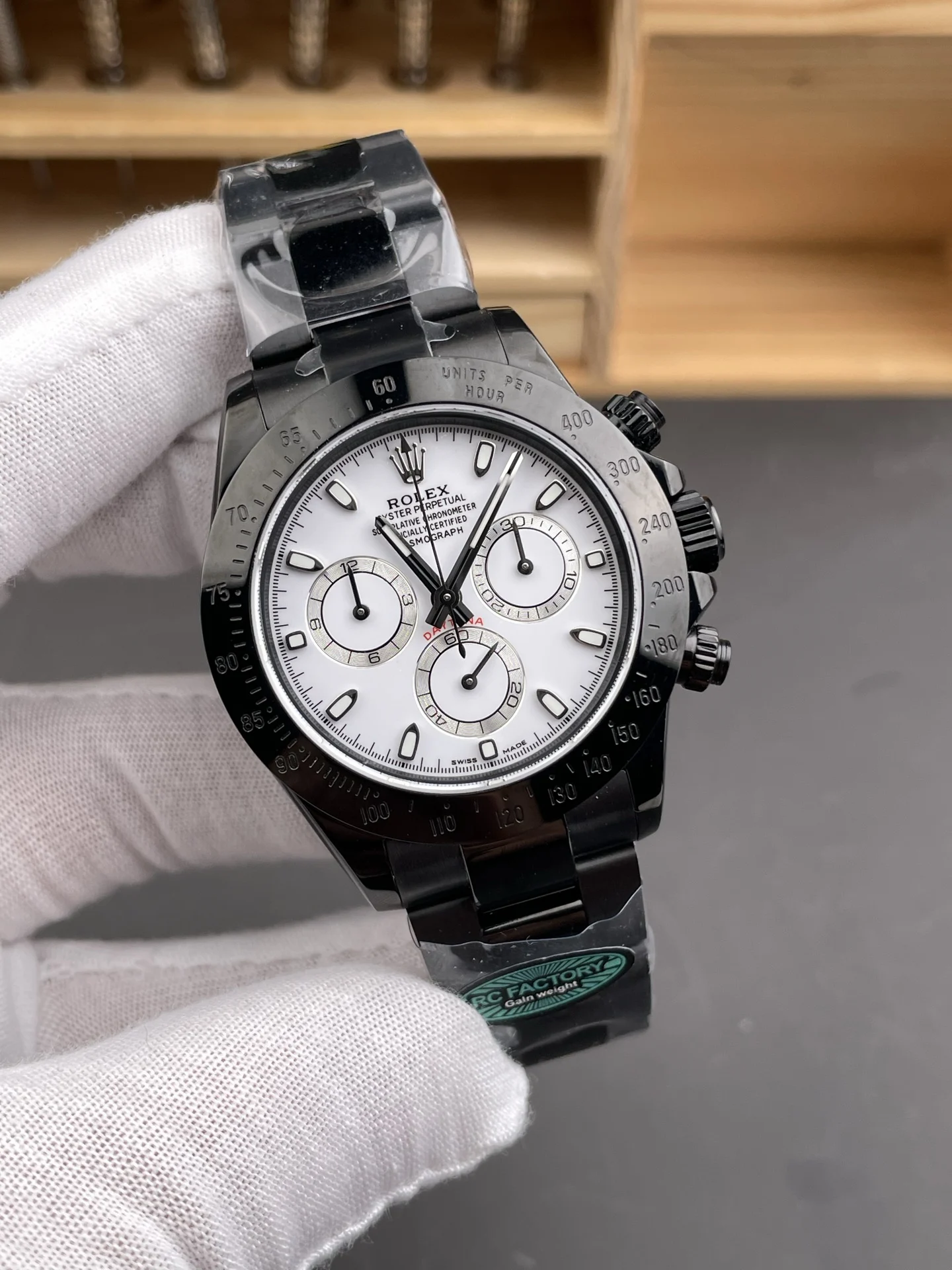 Rolex Daytona Steel Black Dial 40mm — photographed off the sweep