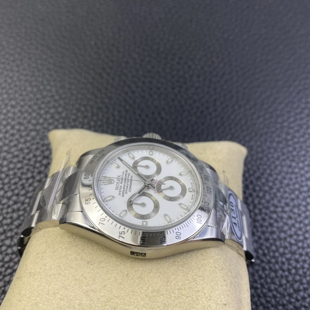 Rolex Daytona Steel Black Dial — photographed off the sweep