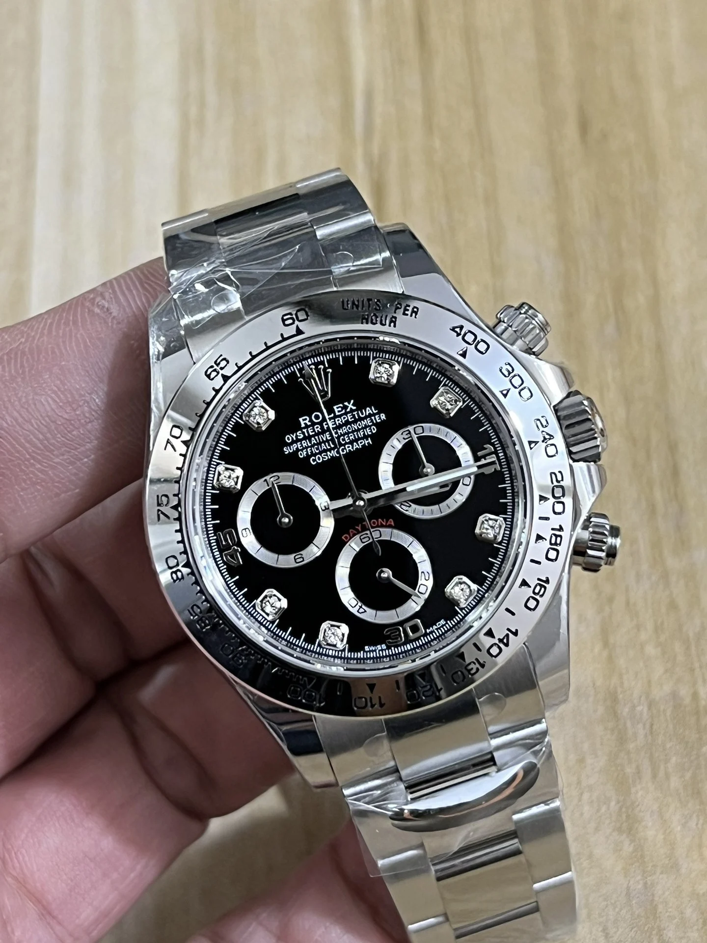 Rolex Daytona Steel Diamond-Set — photographed off the sweep